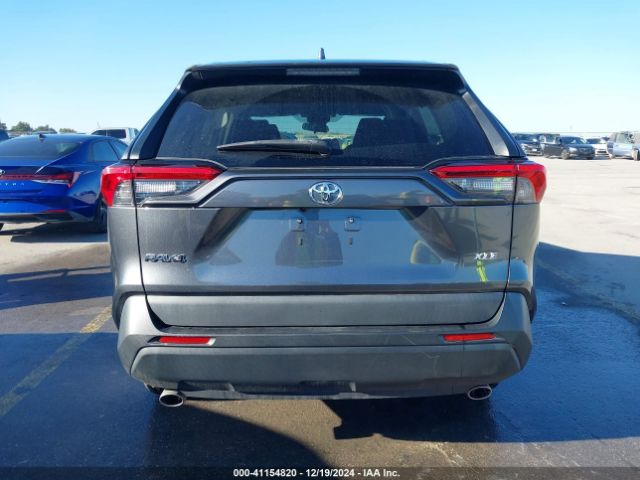 2T3W1RFV4MC138397 Toyota Rav4 Xle