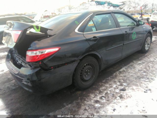 4T1BD1FK2HU208411 Toyota Camry Hybrid Le