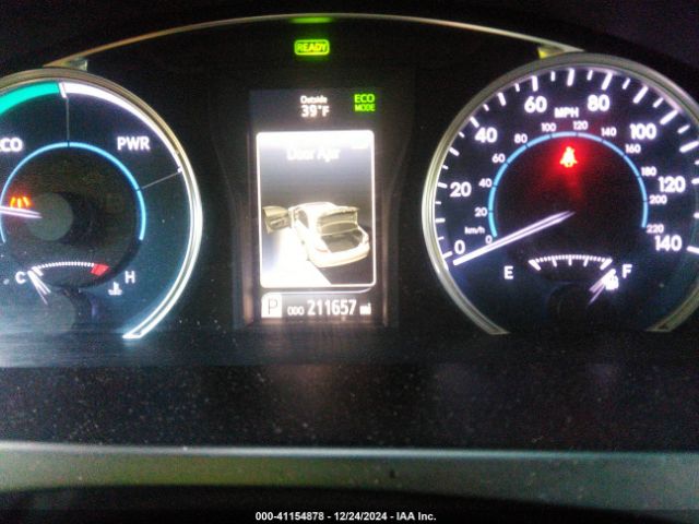 4T1BD1FK2HU208411 Toyota Camry Hybrid Le