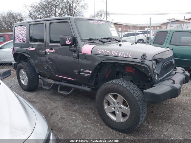 1C4BJWDG3HL558841 Jeep Wrangler Unlimited Sport 4x4