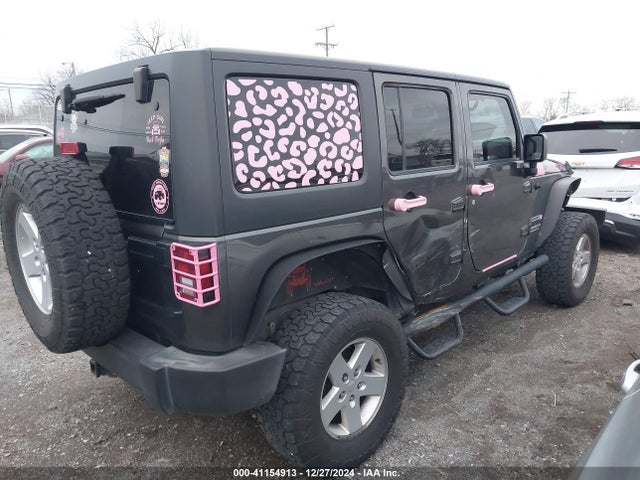 1C4BJWDG3HL558841 Jeep Wrangler Unlimited Sport 4x4