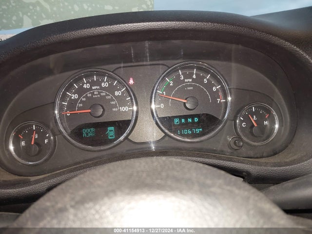 1C4BJWDG3HL558841 Jeep Wrangler Unlimited Sport 4x4