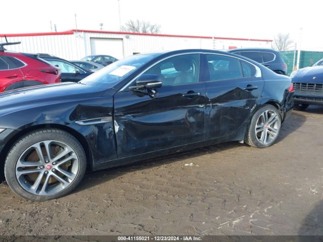 SAJAJ4BV5HA967227 Jaguar Xe 35t Premium