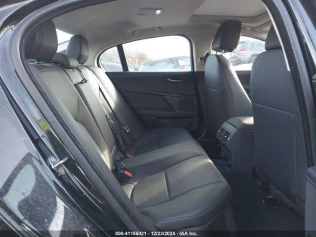 SAJAJ4BV5HA967227 Jaguar Xe 35t Premium