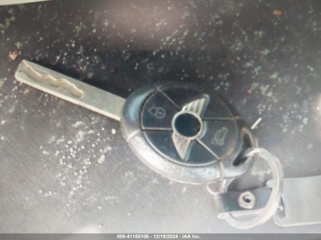 2005 MINI COOPER S WMWRE33415TD96468 Photo 10