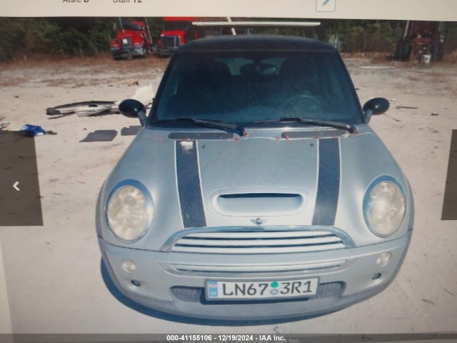 2005 MINI COOPER S WMWRE33415TD96468 Photo 5