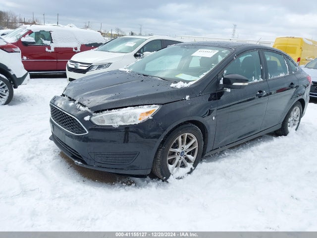 Ford FOCUS SE 2017 1FADP3F22HL202992 Image 2