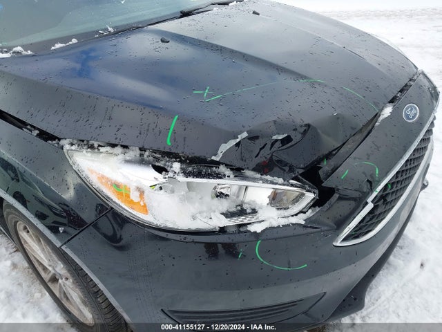 Ford FOCUS SE 2017 1FADP3F22HL202992 Image 6