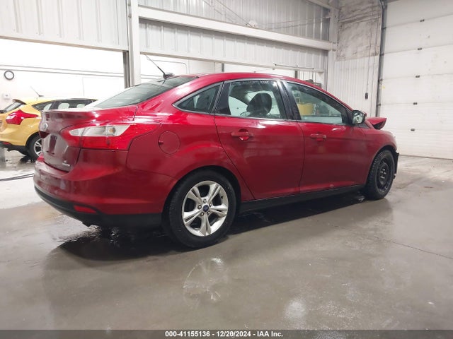 Ford FOCUS SE 2014 1FADP3F2XEL200113 Image 4