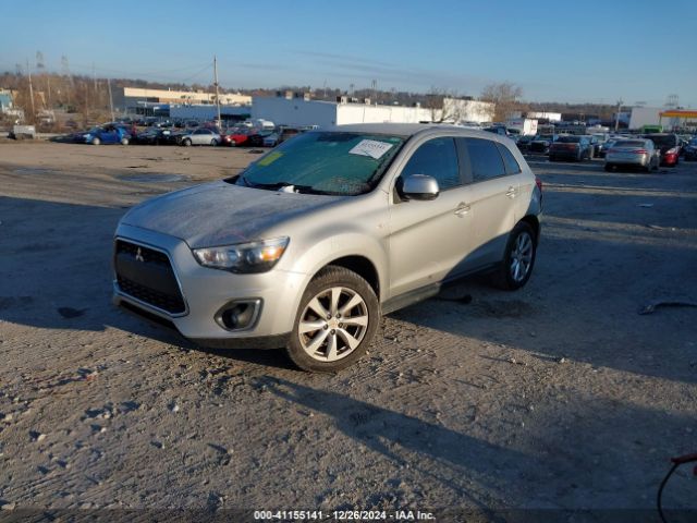 4A4AR3AWXFE057860 Mitsubishi Outlander Sport Es