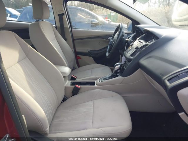 1FADP3F20FL268406 Ford FOCUS SE
