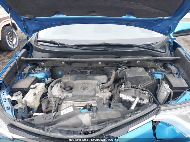 Toyota Rav4 Xle 2017 JTMRFREV2HD198454 Image 10