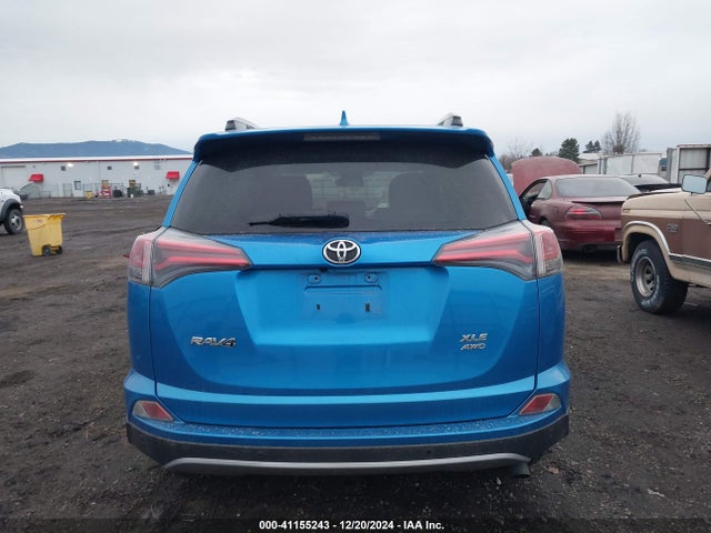 Toyota Rav4 Xle 2017 JTMRFREV2HD198454 Image 16