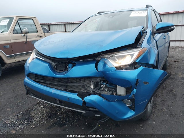 Toyota Rav4 Xle 2017 JTMRFREV2HD198454 Image 6