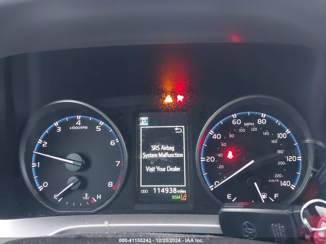 Toyota Rav4 Xle 2017 JTMRFREV2HD198454 Image 7