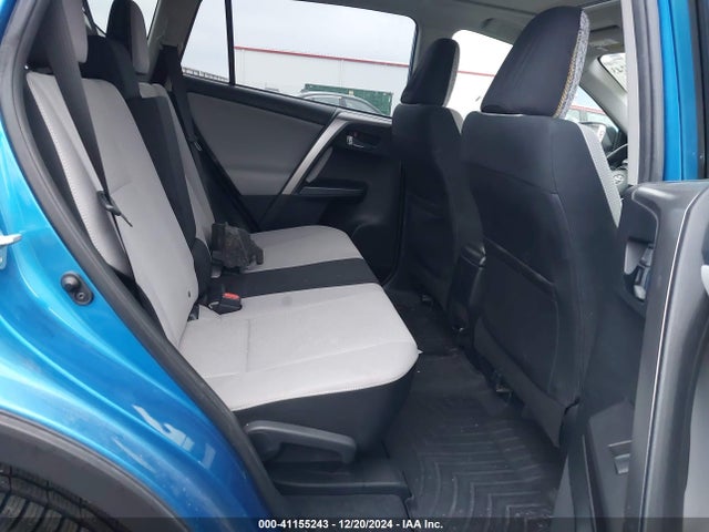 Toyota Rav4 Xle 2017 JTMRFREV2HD198454 Image 8