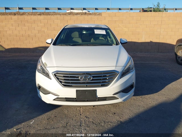 Hyundai SONATA SE 2016 5NPE24AF5GH387586 Image 12