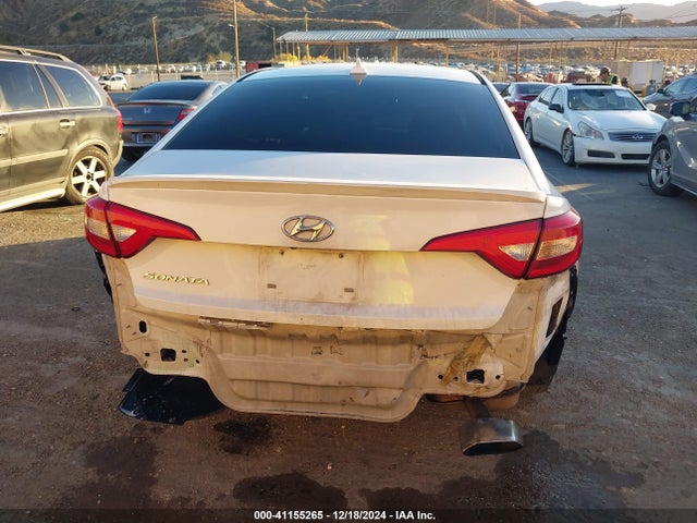 Hyundai SONATA SE 2016 5NPE24AF5GH387586 Image 16