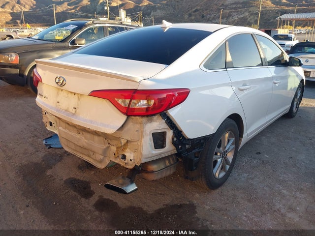 Hyundai SONATA SE 2016 5NPE24AF5GH387586 Image 4