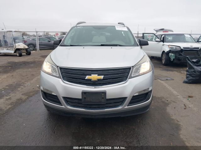 1GNKRFKD1GJ146212 Chevrolet Traverse Ls