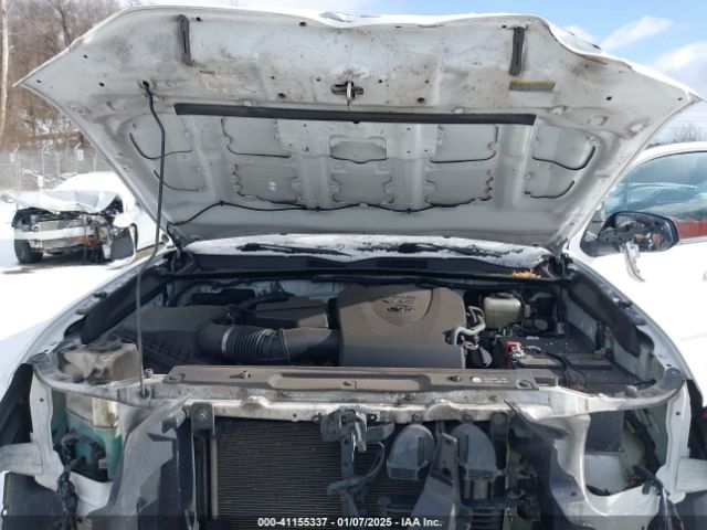 5TFCZ5AN9KX178090 Toyota Tacoma Trd Off Road