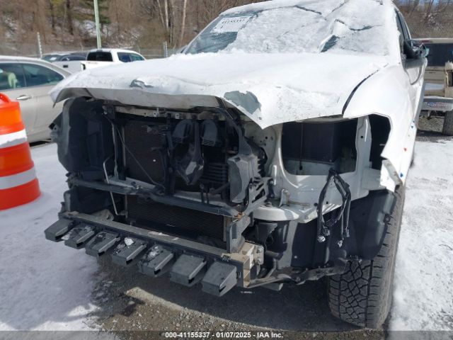 5TFCZ5AN9KX178090 Toyota Tacoma Trd Off Road