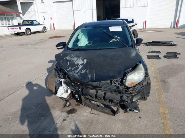 1FADP3K24EL203823 Ford FOCUS SE