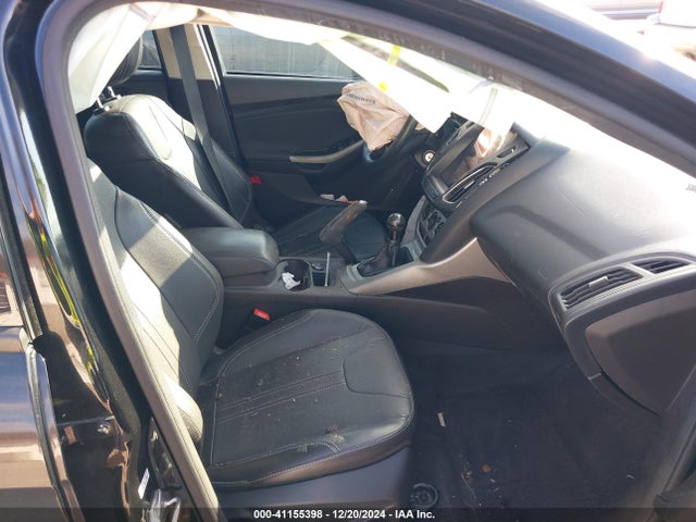 1FADP3K24EL203823 Ford FOCUS SE