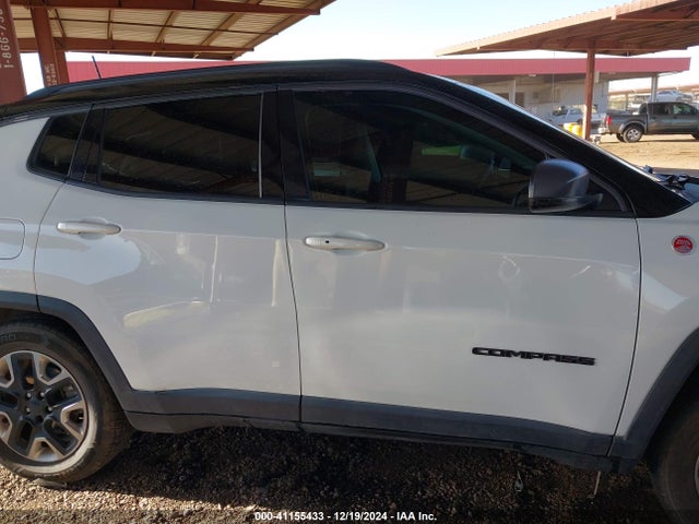 3C4NJDDB7HT646818 Jeep New Compass Trailhawk 4x4