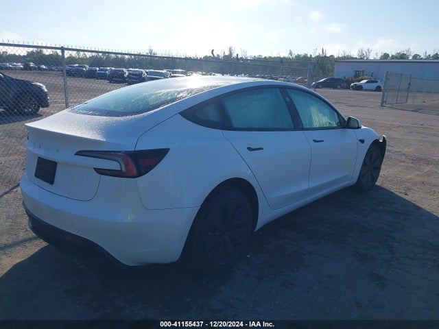 2025 TESLA MODEL 3 5YJ3E1EA2SF888390 Photo 3