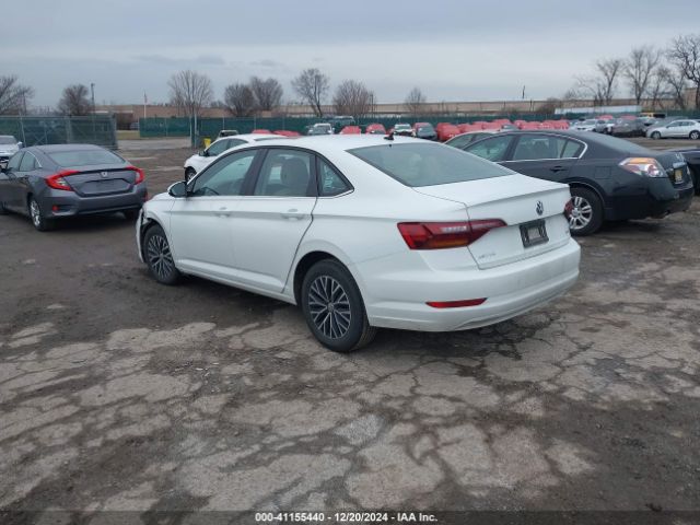 3VWCB7BU7KM197455 Volkswagen Jetta