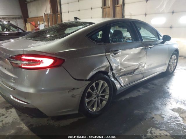 3FA6P0HD4LR158056 Ford FUSION SE
