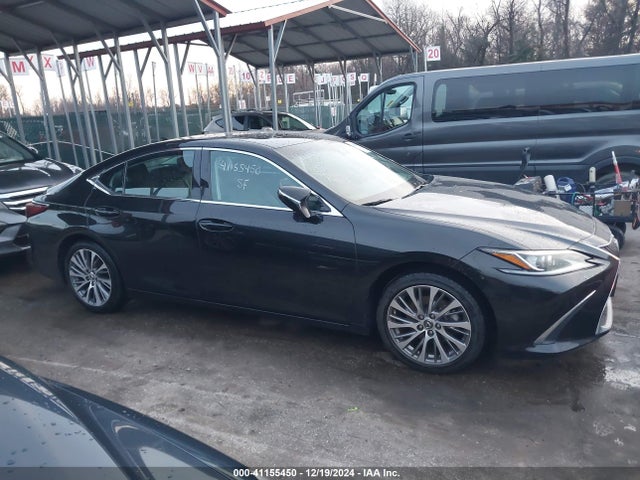 58ABZ1B19KU013386 Lexus ES 350