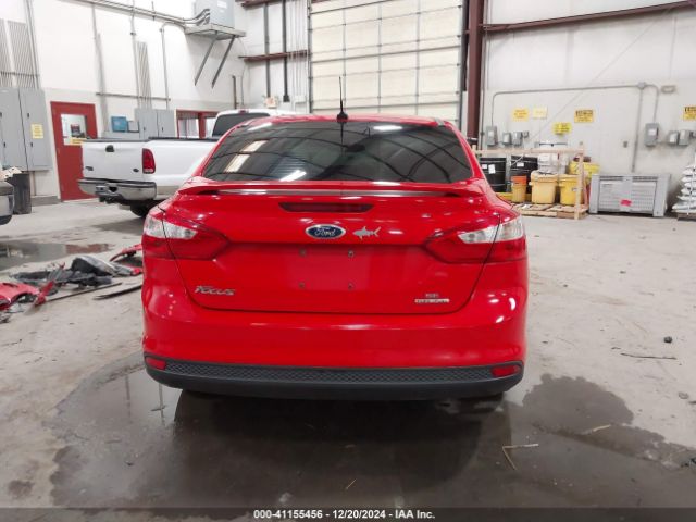1FADP3F22EL441373 Ford FOCUS SE