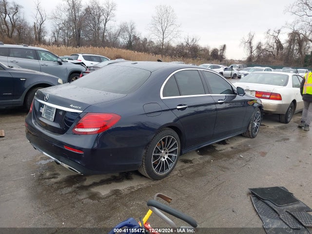 WDDZF4KB8HA012940 Mercedes-Benz E 300 4matic