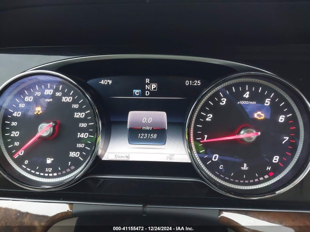 WDDZF4KB8HA012940 Mercedes-Benz E 300 4matic
