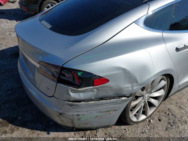 5YJSA1H15FFP77082 Tesla Model S 60/70/85