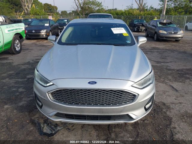 3FA6P0RU2KR139373 Ford Fusion Hybrid Titanium