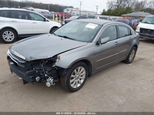 2013 CHRYSLER 200 1C3CCBBGXDN659887 Photo 1