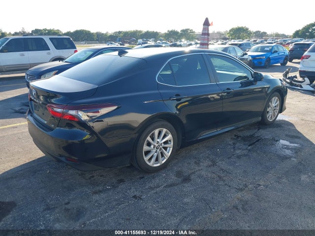 Toyota CAMRY LE 2024 4T1C11AK1RU202217 Image 4