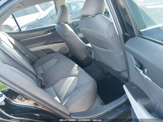 Toyota CAMRY LE 2024 4T1C11AK1RU202217 Image 8