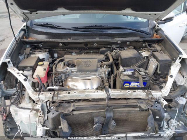 2T3RFREV2JW733310 Toyota Rav4 Adventure/xle