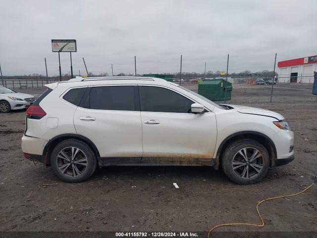 JN8AT2MT4KW263267 Nissan ROGUE SV