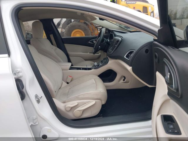 1C3CCCAB8GN181503 Chrysler 200 Limited