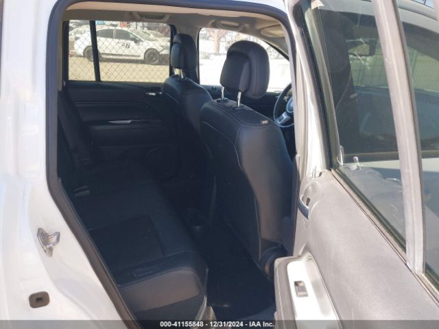 1C4NJCEA2GD744319 Jeep Compass Latitude