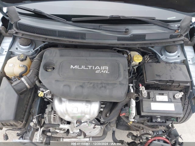 Chrysler 200 Limited 2015 1C3CCCAB6FN742750 Image 10
