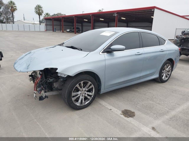 Chrysler 200 Limited 2015 1C3CCCAB6FN742750 Image 2