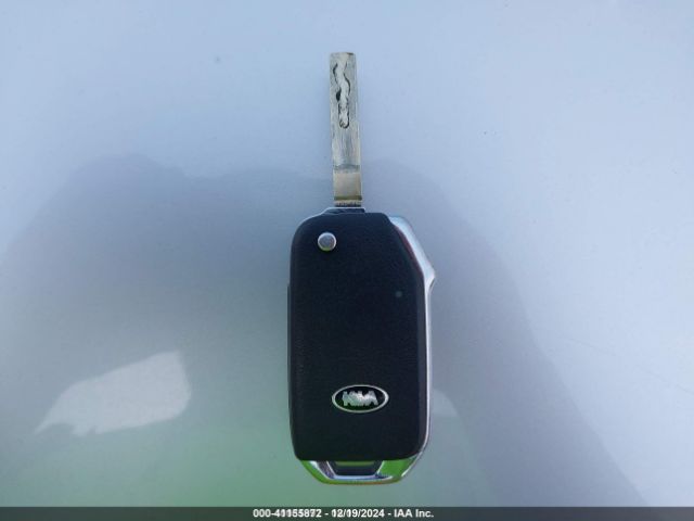 KNDJ23AU6M7780651 KIA SOUL S