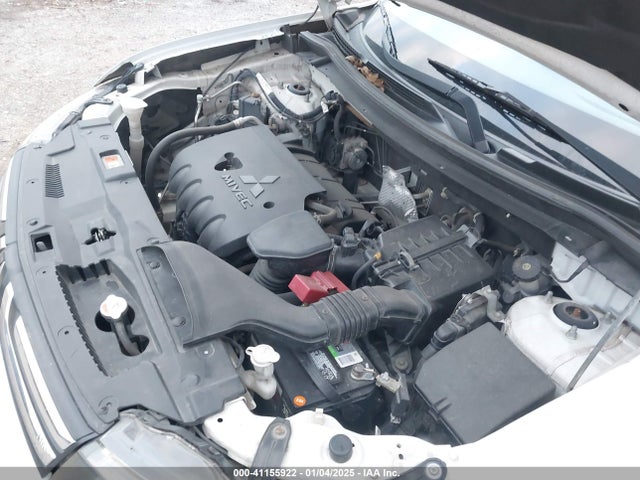 Mitsubishi Outlander Es 2014 JA4AD2A37EZ010213 Image 13