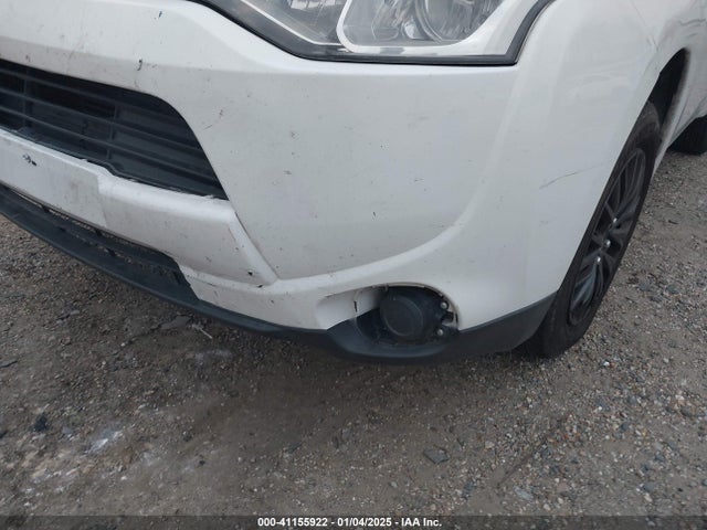 Mitsubishi Outlander Es 2014 JA4AD2A37EZ010213 Image 17